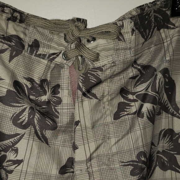 Red Camel swim trunks - Picture 2 of 4